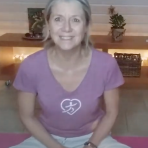 Energy-Yoga-von-Herzen---Sabine-Mohr-Gesundheitscoaching-Online-&-Offline_Sabine-von-Herzen-1566x730